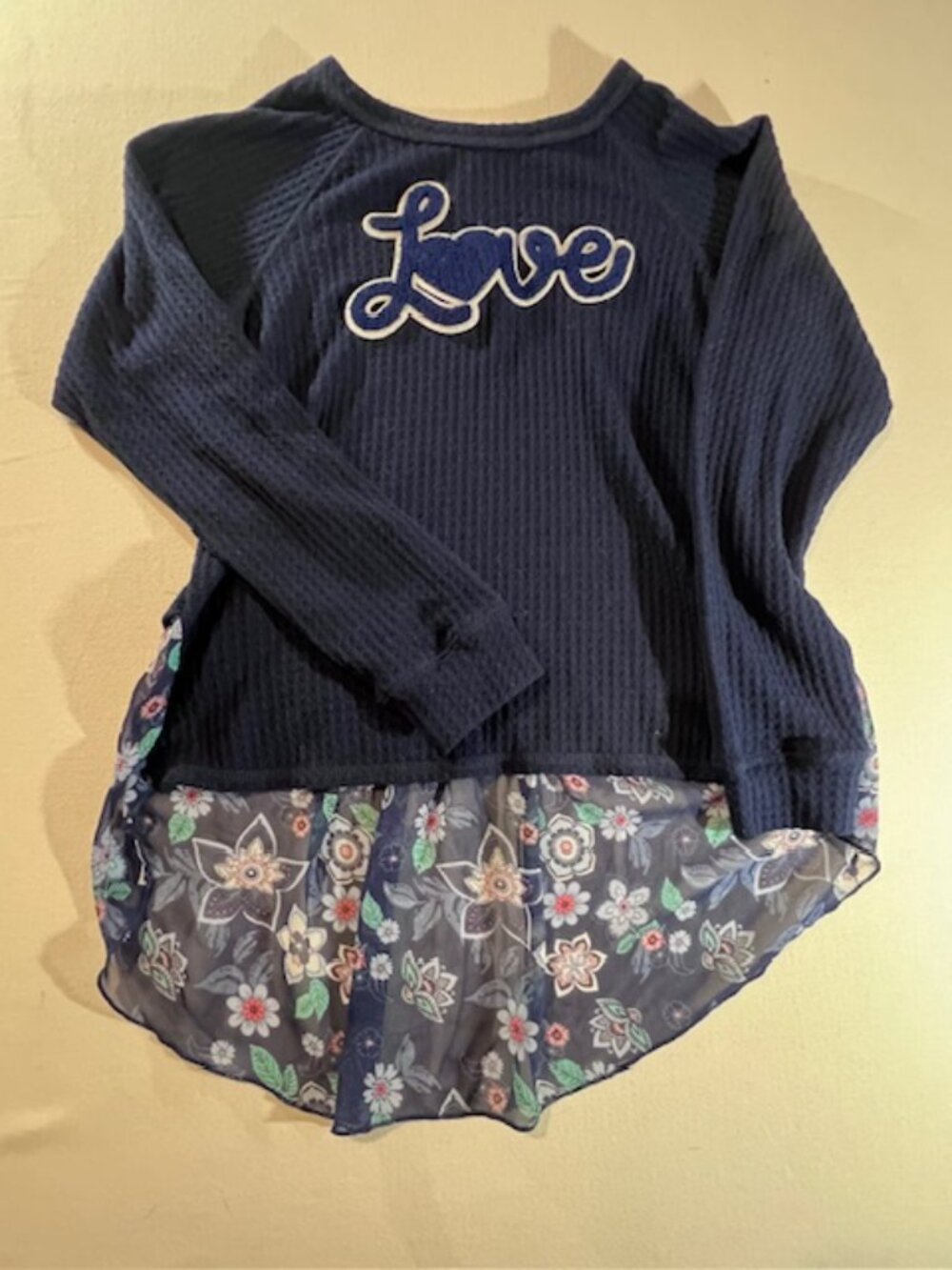 LILY BLEU girl's long-sleeve waffle knit top LOVE graphic floral blousy hem